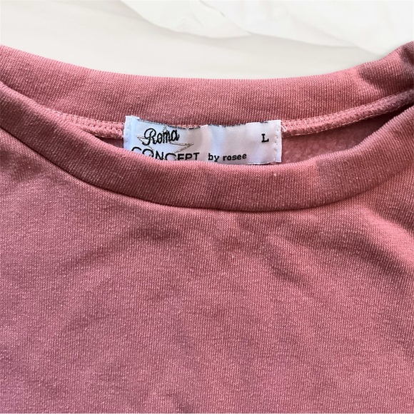 Soft cozy casual cropped sweater size L - Picture 5 of 5